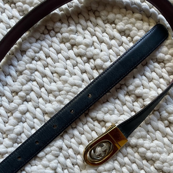Gucci | Vintage Reversible Leather Gucci Belt - Picture 10 of 15